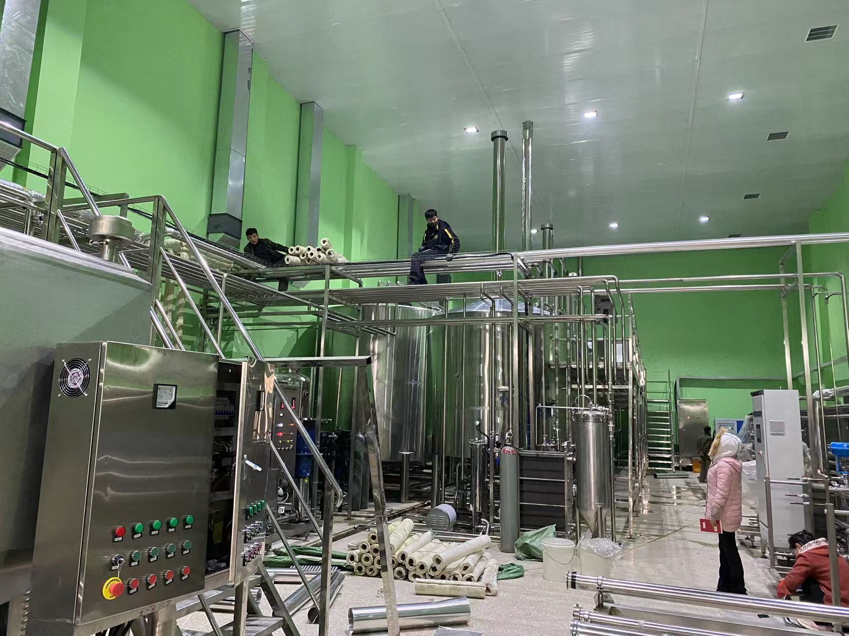 桥西精酿啤酒设备厂—精酿啤酒设备制造：传承工艺与创新科技的交融